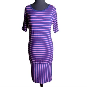 Lularoe julia scoop neck bkue pink stripe form fitted dress size medium